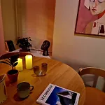 Casa de Férias King Bed Renovated And Cozy Near Bryggen