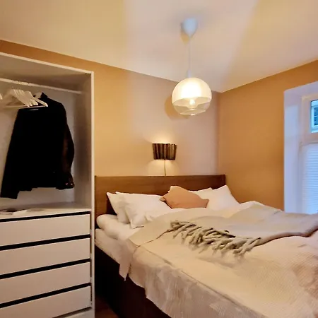 King Bed Renovated And Cozy Near Bryggen * 베르겐