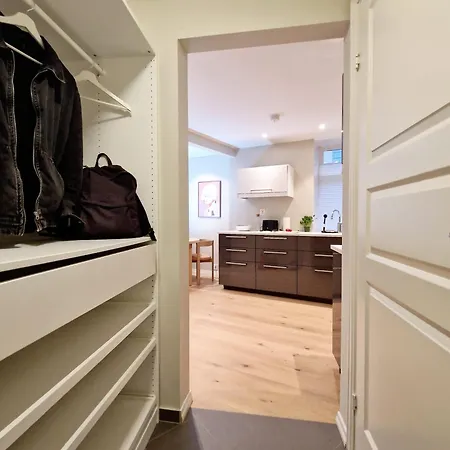 King Bed Renovated And Cozy Near Bryggen * 베르겐