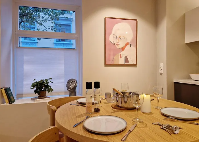 King Bed Renovated And Cozy Near Bryggen Semesterbostad