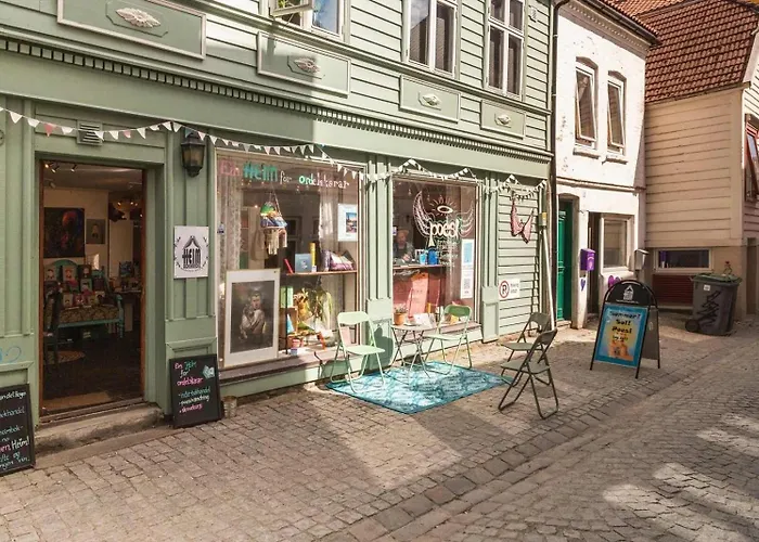 Semesterbostad King Bed Renovated And Cozy Near Bryggen *