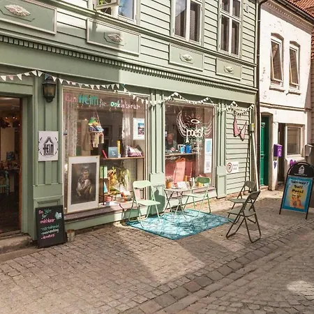 Feriehus King Bed Renovated&cozy Near Bryggen *